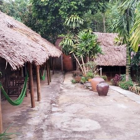 Family Homestay Ba Vi Esterno foto