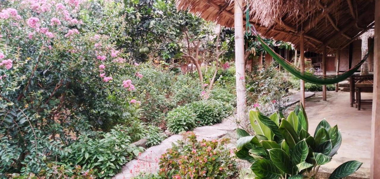 Family Homestay Ba Vi Esterno foto