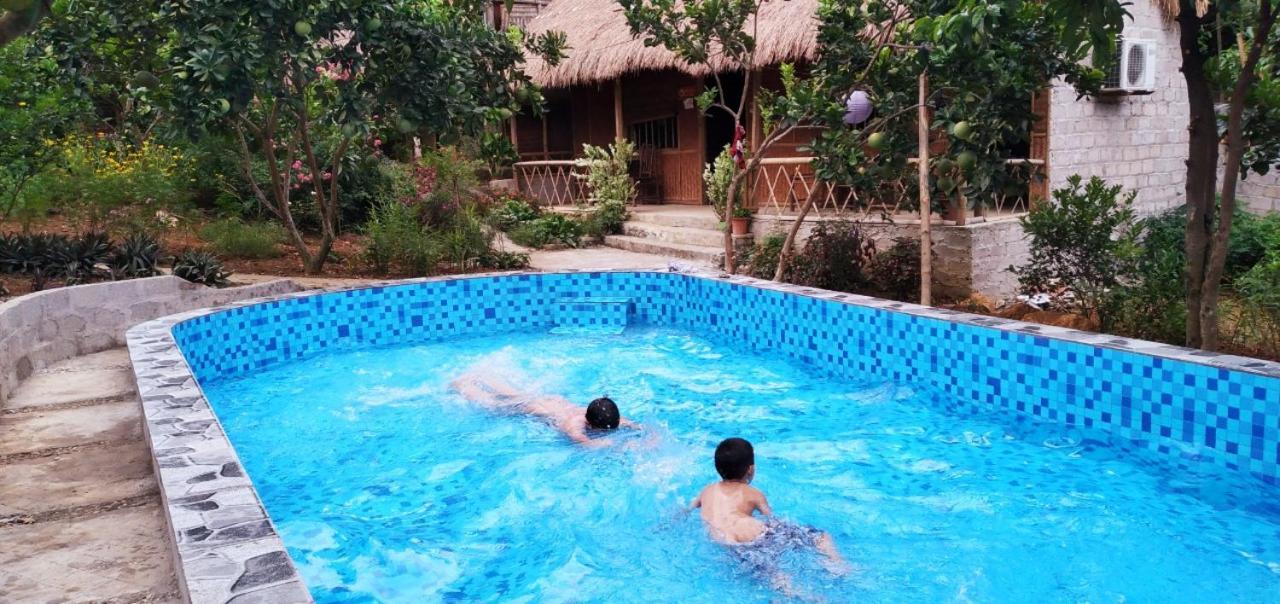 Family Homestay Ba Vi Esterno foto