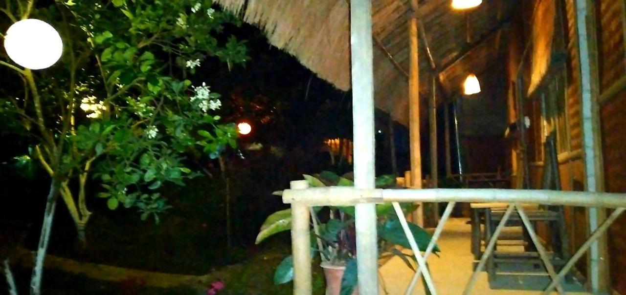 Family Homestay Ba Vi Esterno foto